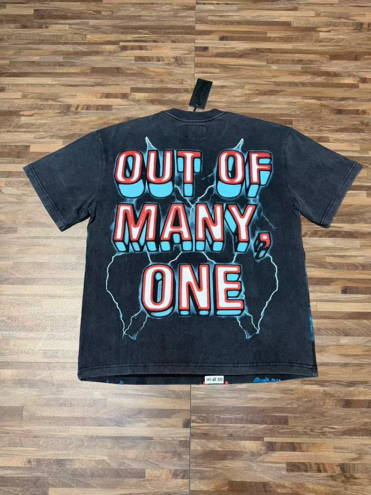 Camiseta negra acid wash con estampado gráfico Godspeed 5