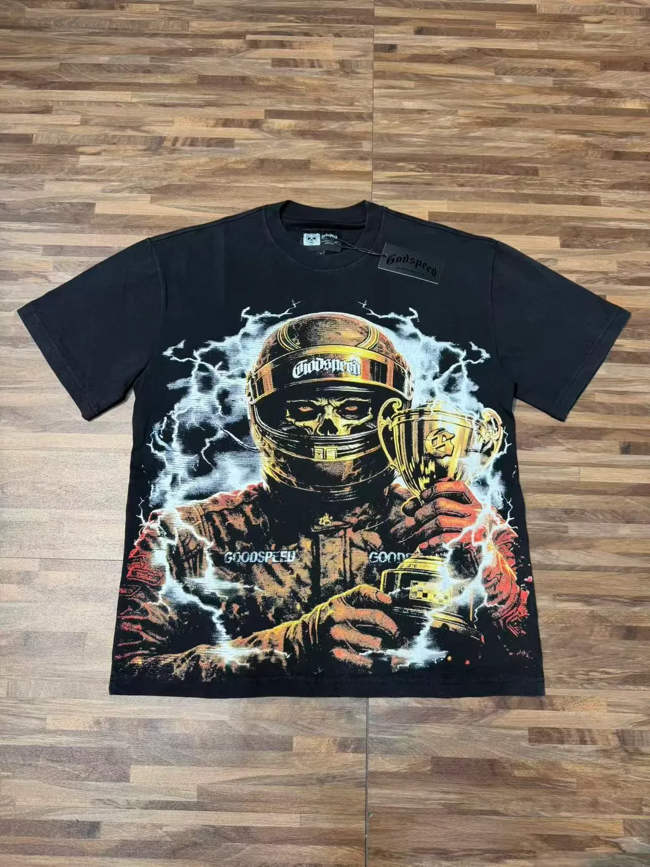 Camiseta negra Godspeed estampado gráfico de casco de calavera de piloto 5
