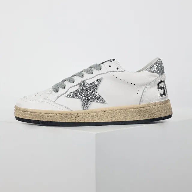 Golden Goose Super-Star حذاء أسلوب حياة نجم لامع أبيض 9