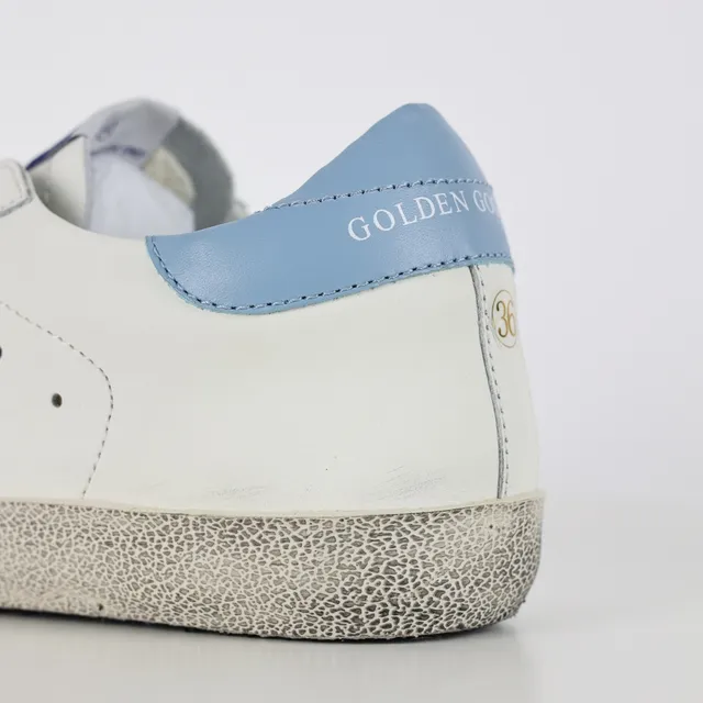Golden Goose Superstar Tênis Lifestyle Branco e Rosa com Estrela de Brilho 4
