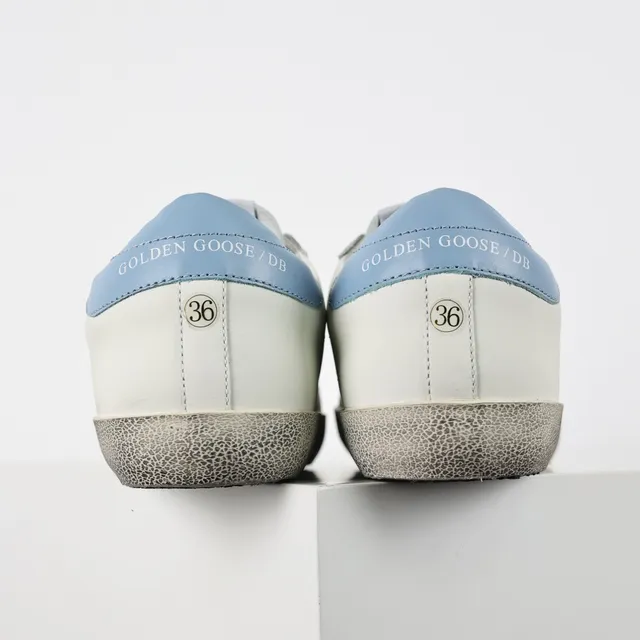 Golden Goose Superstar Tênis Lifestyle Branco e Rosa com Estrela de Brilho 8