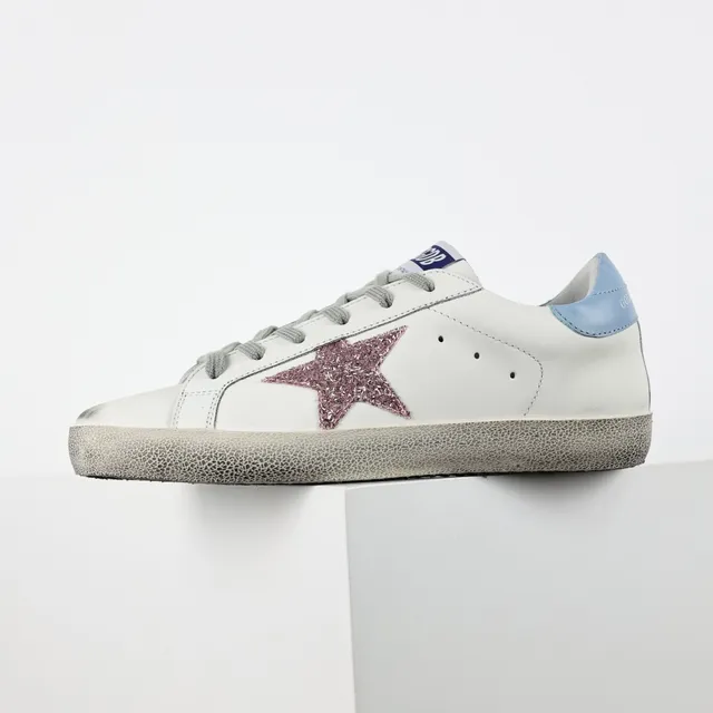 Golden Goose Superstar Tênis Lifestyle Branco e Rosa com Estrela de Brilho 9