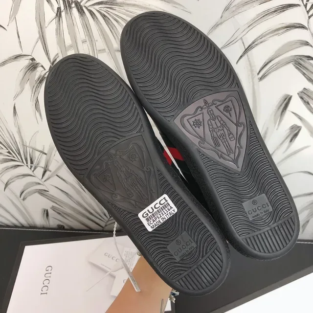 Gucci Ace noir vert rouge Web Stripe sneakers lifestyle 3