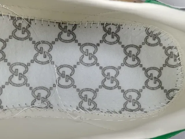 Gucci Ace Disney Mickey Mouse GG Supreme Canvas Zapatillas Lifestyle 2