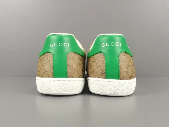 Gucci Ace Disney Mickey Mouse GG Supreme Canvas Zapatillas Lifestyle 17