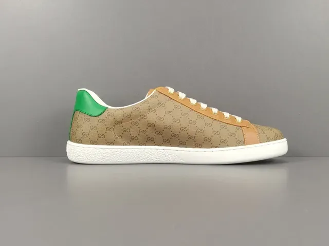 Gucci Ace Disney Mickey Mouse GG Supreme Canvas Zapatillas Lifestyle 18