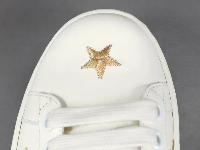 Gucci Ace White Web Stripe Bee Star Embroidery Lifestyle Sneakers 5