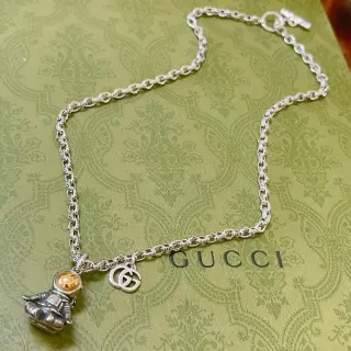 Gucci অ্যাস্ট্রোনট চার্ম সিলভার চেইন নেকলেস