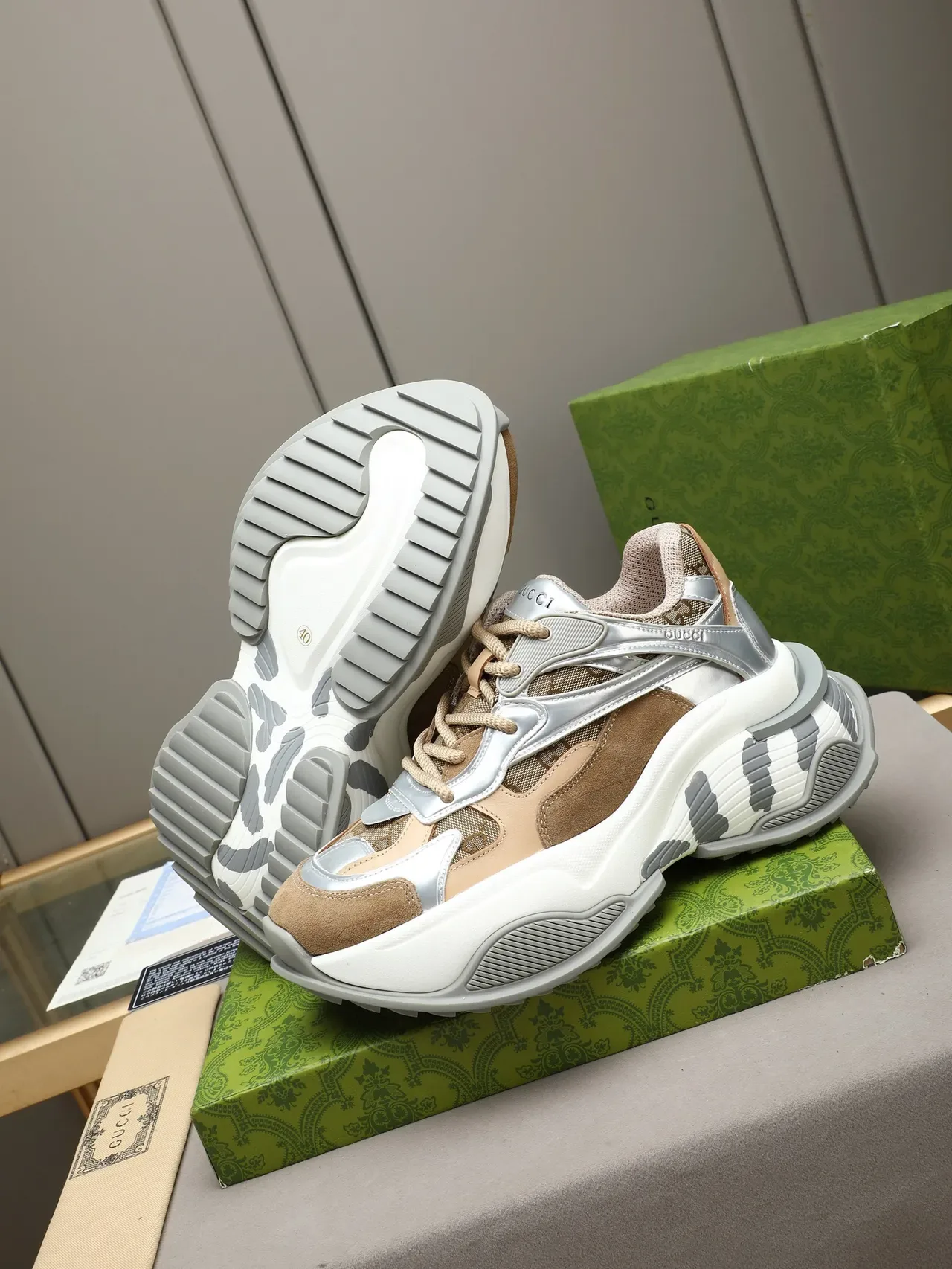 Gucci Beige Marrón Multi-Material Superior Correa Metálica Plata Zapatillas Chunky 4