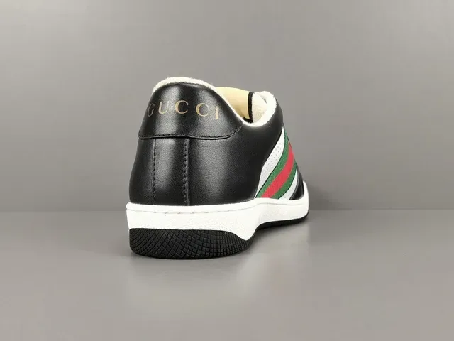 Gucci Preto e Branco Couro Perfurado Detalhe Listras Web Sneakers Lifestyle 16