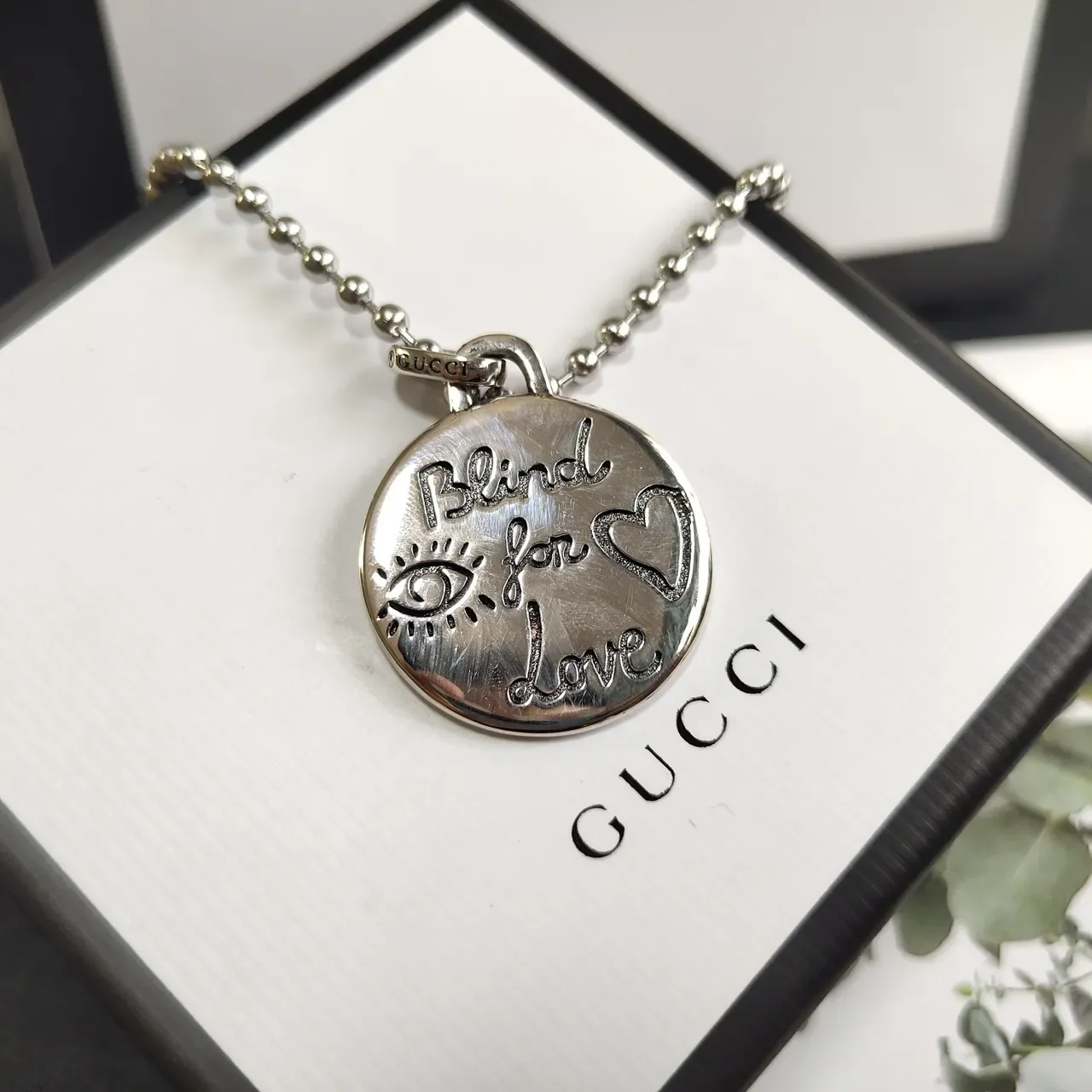 Gucci Blind for Love Silver Engraved Motifs Open Cuff Bangles Bracelet 3