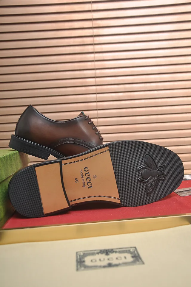 Gucci Sapatos Oxford com Ponta de Tapa Marrom 3