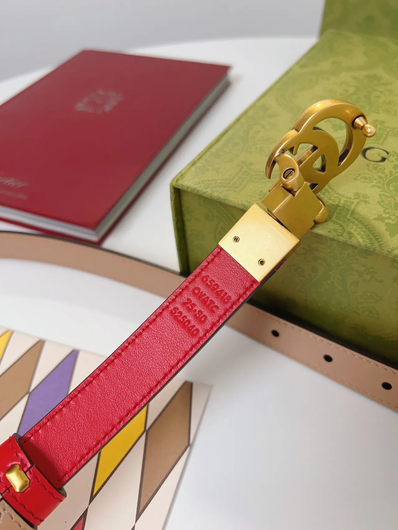 Gucci Double G Correa Rojo y Beige de Cuero 4