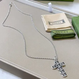 Gucci Double G Cross সিলভার নেকলেস