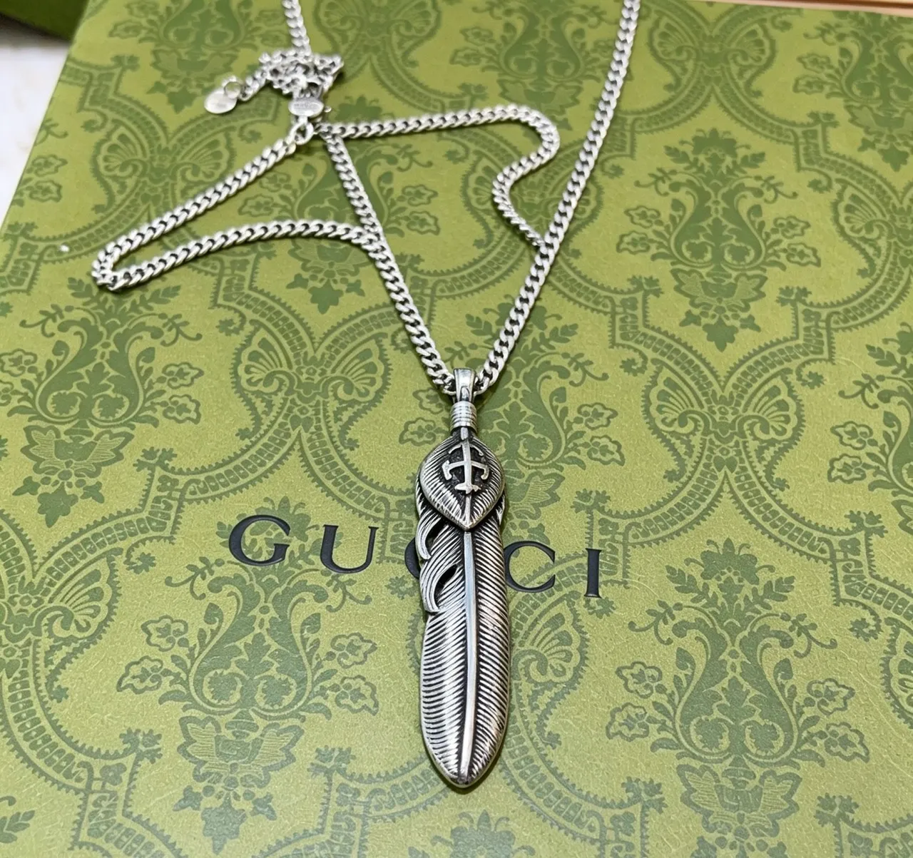 Gucci Feather Silver Pendant Necklace 4