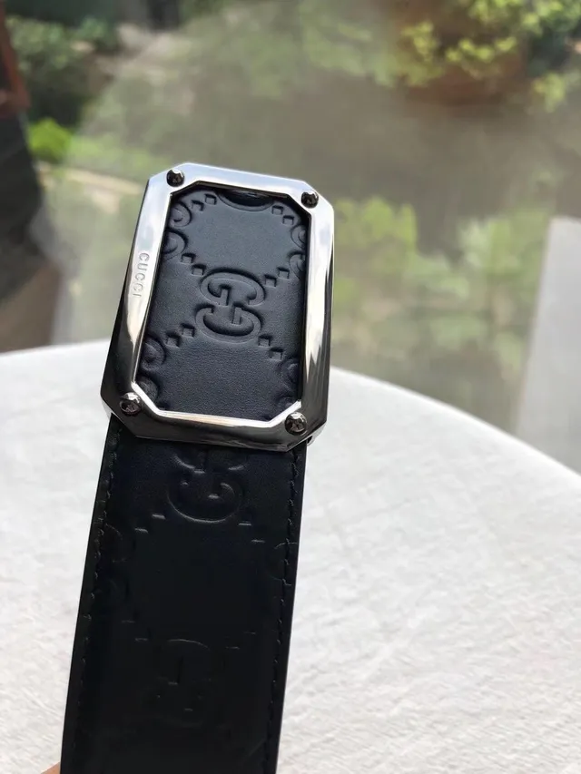 Gucci GG Marmont حزام جلد أسود ذهبي مطبوع بنقشة متشابكة مستطيلة مشبك معدني 8
