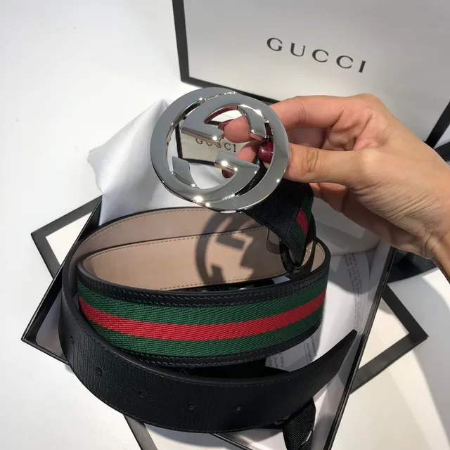 Gucci GG Marmont 黑色绿色 interlocking G 扣头 网纹条纹细节 皮革腰带 5