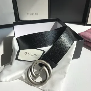 Gucci GG Marmont 黑色皮革腰带
