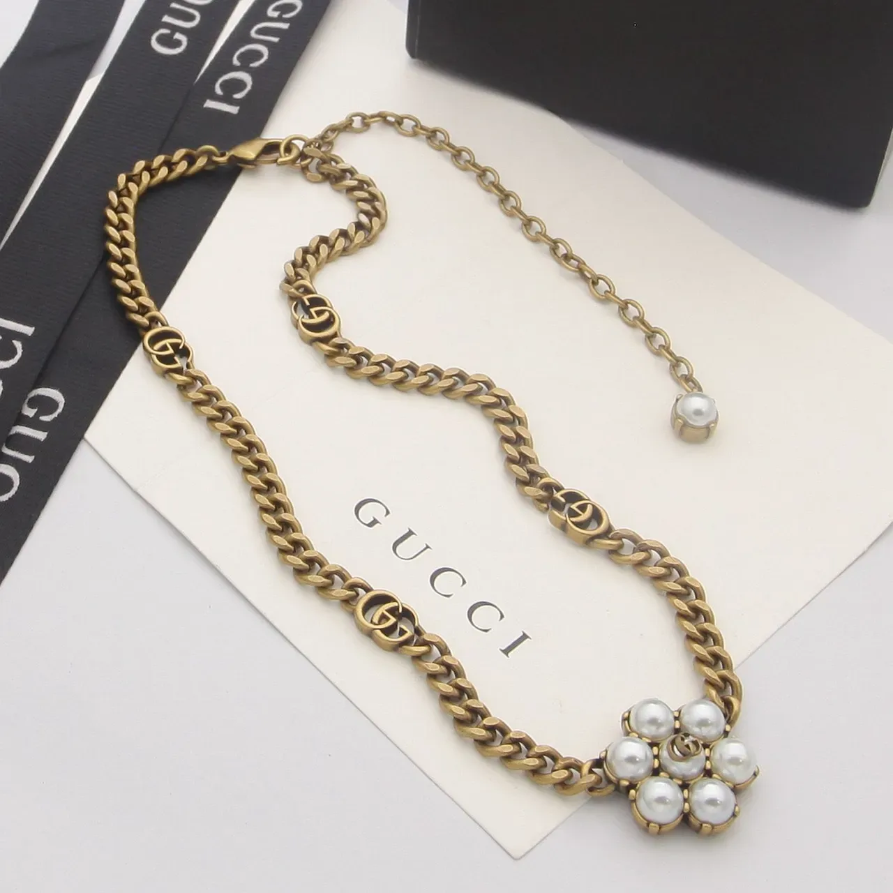 Gucci GG Marmont Pearl Cluster Gold-Tone Chain Necklace 5