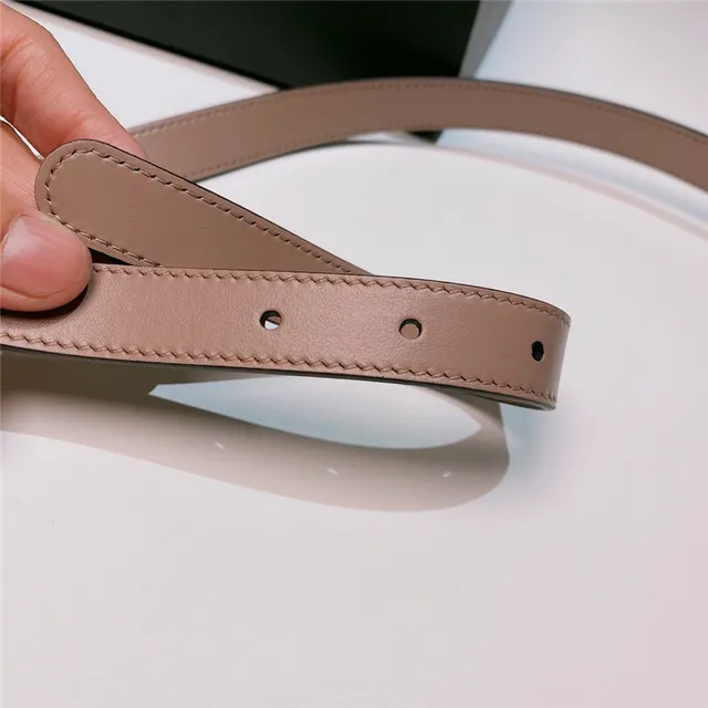 Gucci GG Marmont Cinto de couro bege com pérolas 11