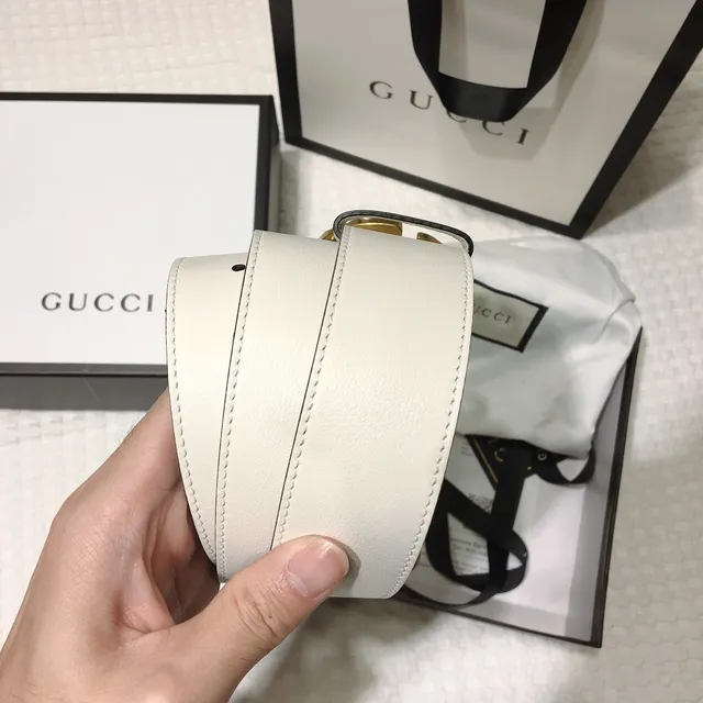 Gucci GG Marmont Cinto de couro off-white com pérolas 3