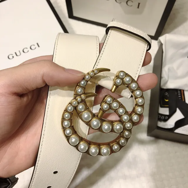 Gucci GG Marmont Cinto de couro off-white com pérolas 7