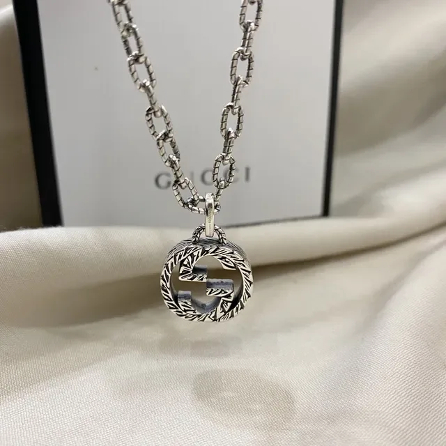 Gucci GG Marmont Argent Noir Métal Interlocking G Logo Collier 2