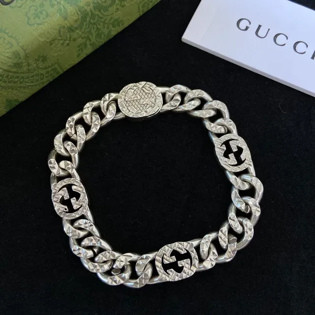 Gucci GG Marmont Silver Curb-Link Chain Interlocking G Motif Necklace 5
