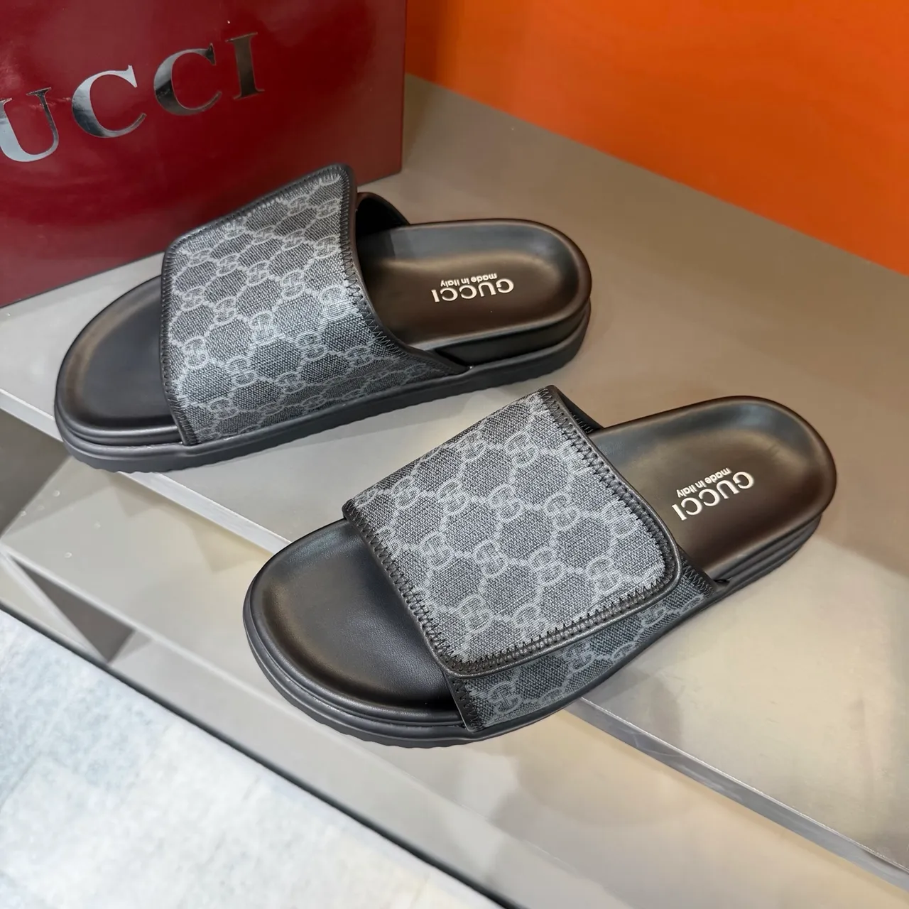 Gucci GG Marmont Slide Noir Beige Monogram Webbing Strap Molded Rubber Sole Slippers 14