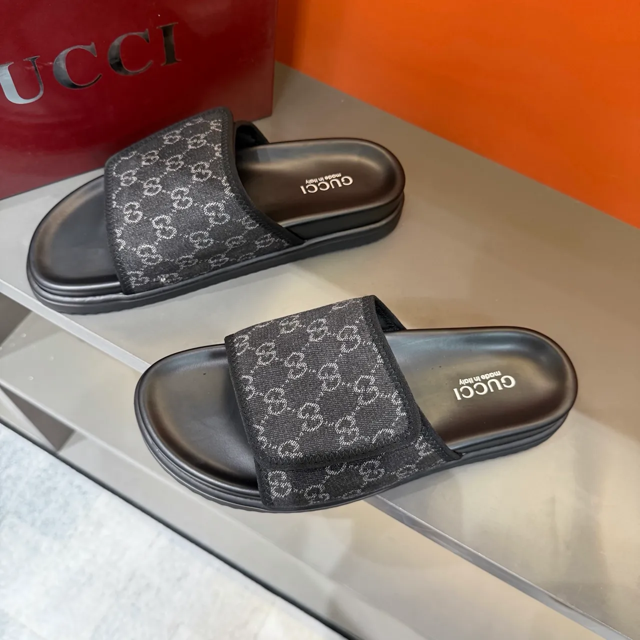 Gucci GG Marmont Slide Noir Beige Monogram Webbing Strap Molded Rubber Sole Slippers 15