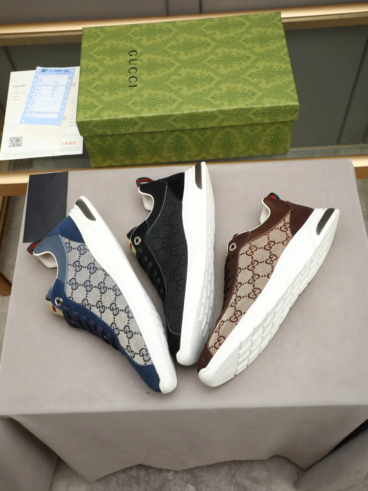 Gucci GG Monogram Lona e Camurça Sneaker Lifestyle 2