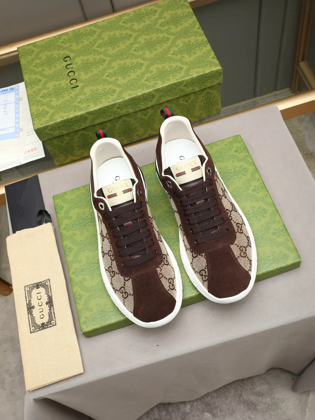 Gucci GG Monogram Lona e Camurça Sneaker Lifestyle 3