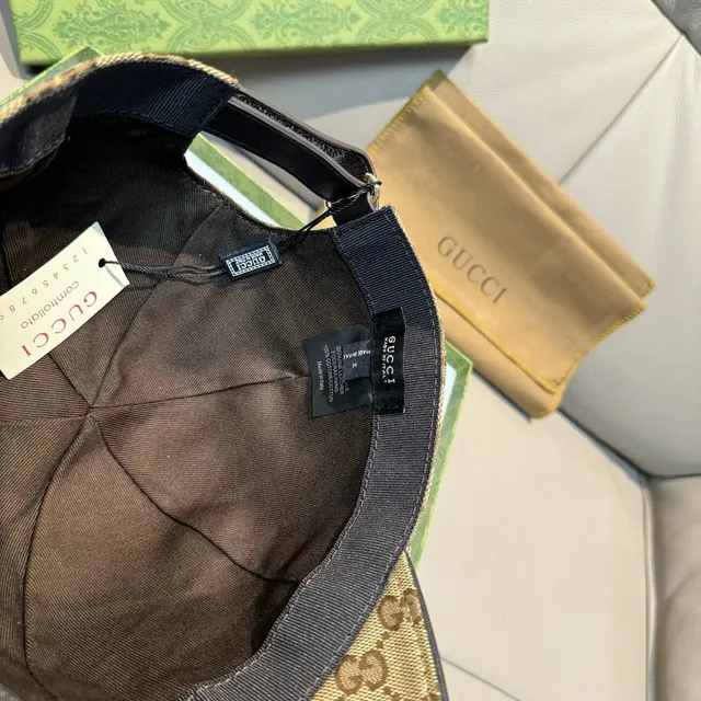 Gucci GG Monogram Web Bee बेसबॉल कैप 4