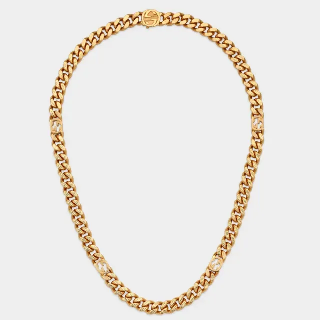 Gucci Pulsera de Oro Cadena Curb-Link Gruesa con Motivos Interlocking G Embossed 8