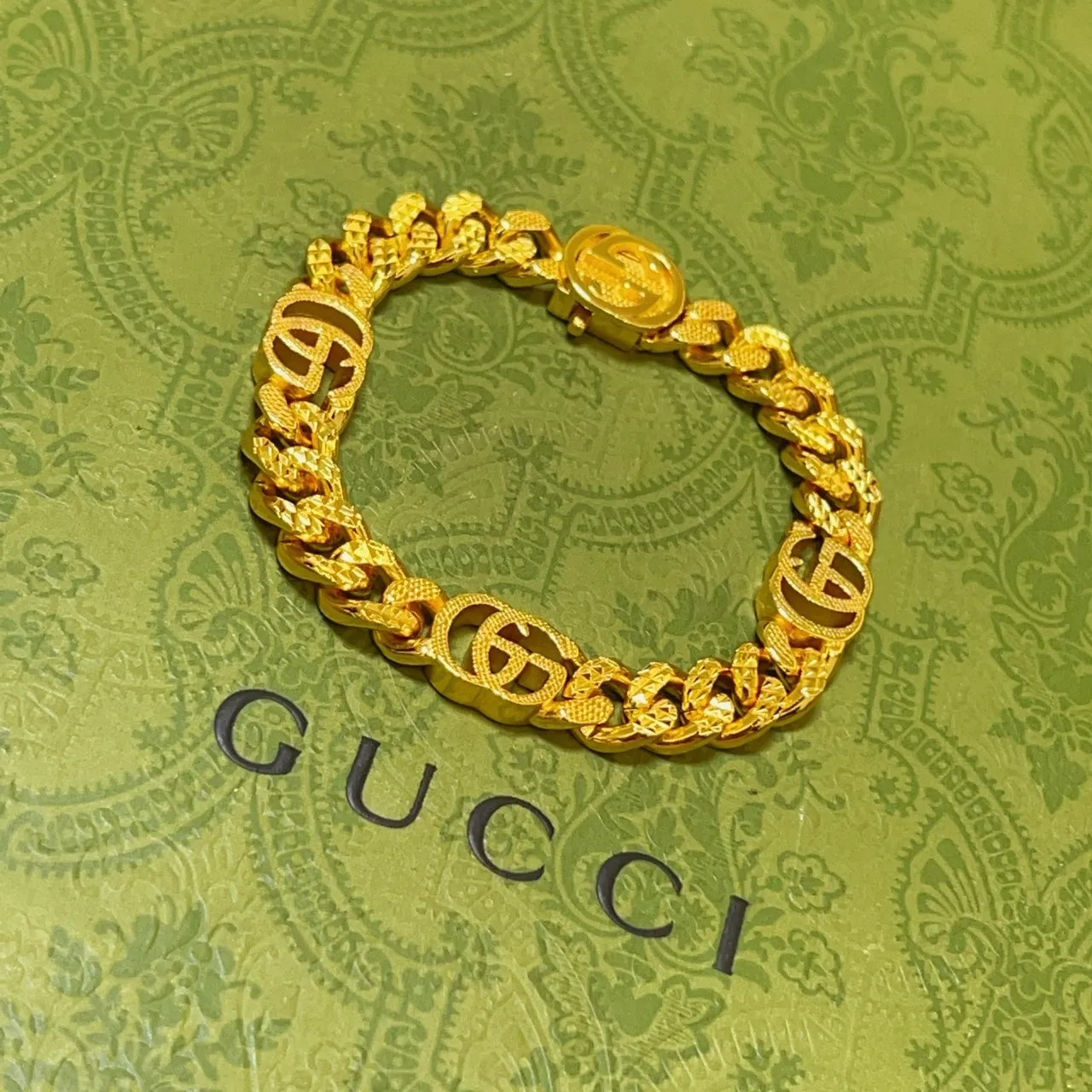Gucci Gold Chunky Curb-Link Interlocking G Logo Bracelet 6