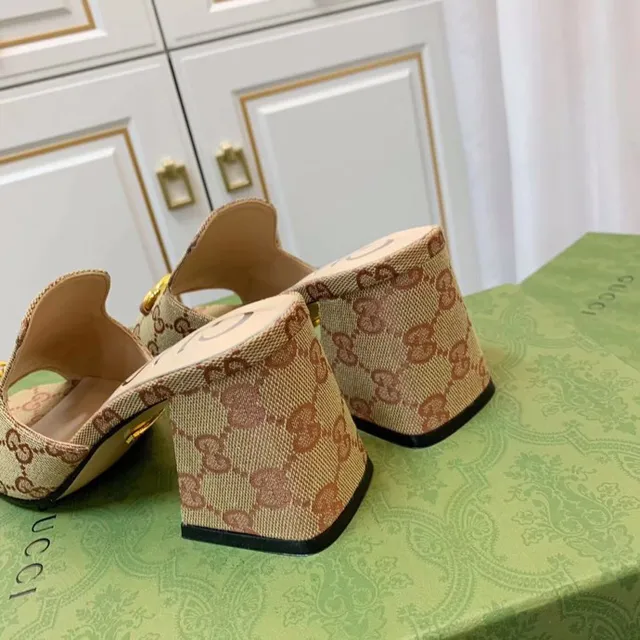 Gucci Horsebit 1955 Beige GG Monogram Canvas Gold Horsebit Block Heel Slippers 2