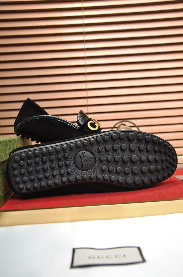 Gucci Horsebit 1955 Black Croc-Embossed Leather Loafers 4