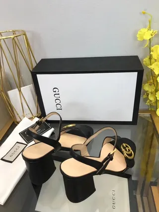 Gucci Horsebit 1955 Black Leather Gold Buckle Gladiator Sandals 5