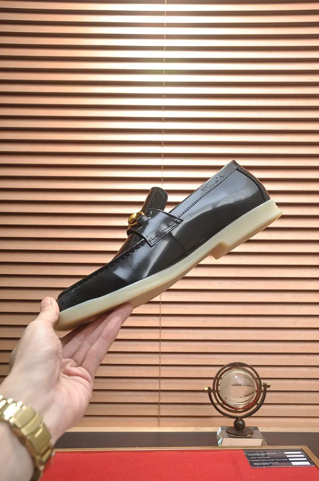 Gucci Horsebit 1955 Black Patent Leather Loafers 6