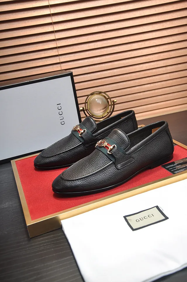 Gucci Horsebit 1955 مكاسين جلد أسود مقرمش 7