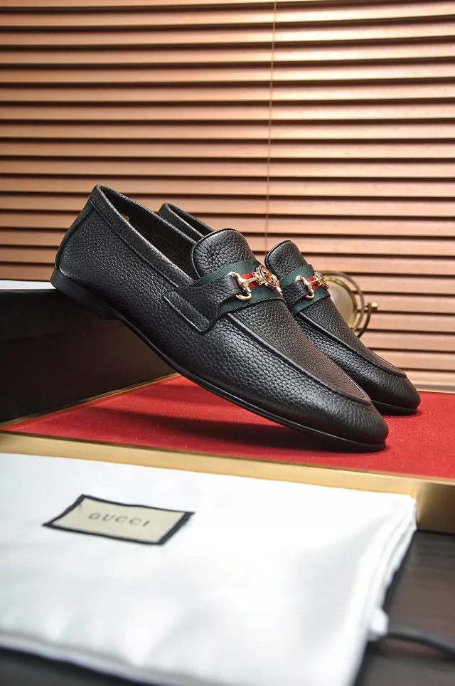 Gucci Horsebit 1955 مكاسين جلد أسود مقرمش 8