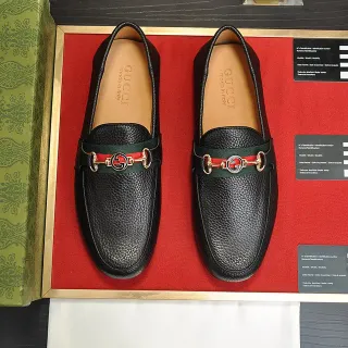 Gucci Horsebit 1955 কালো গ্রেন লেদার ওয়েব স্ট্র্যাপ লোফার্স