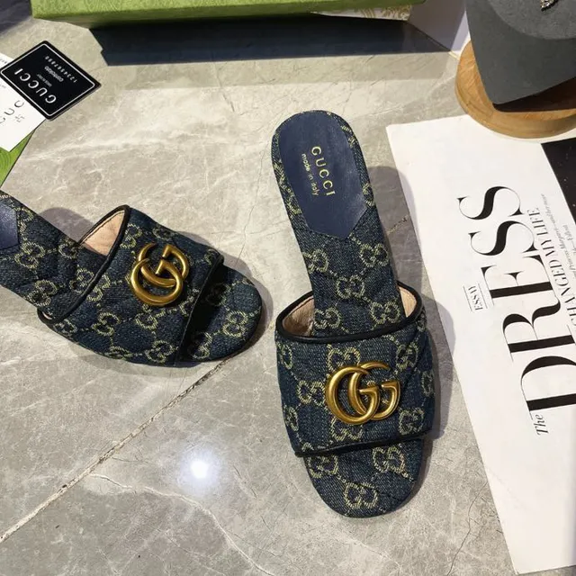 Gucci Horsebit 1955 azul dorado GG Monogram vaquero hebilla casual sandalias 2