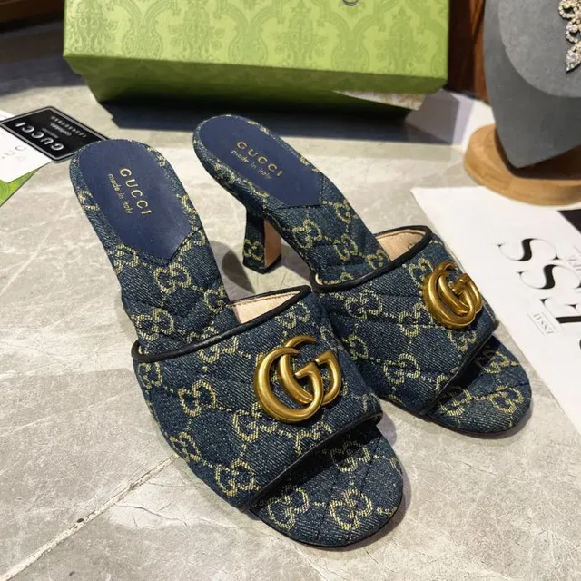 Gucci Horsebit 1955 azul dorado GG Monogram vaquero hebilla casual sandalias 4