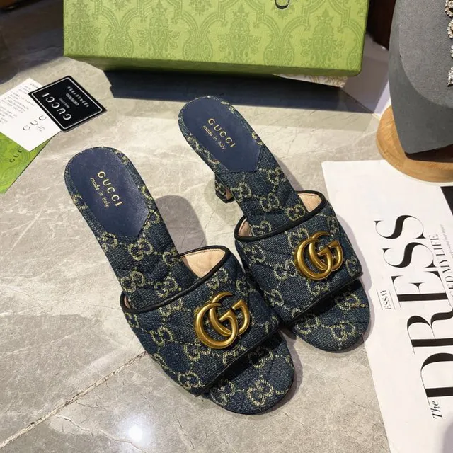 Gucci Horsebit 1955 azul dorado GG Monogram vaquero hebilla casual sandalias 9