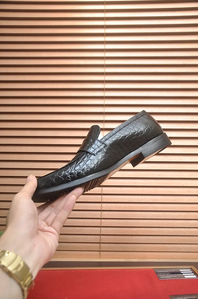 Gucci Horsebit 1955 Crocodile-Embossed Black Loafers 5