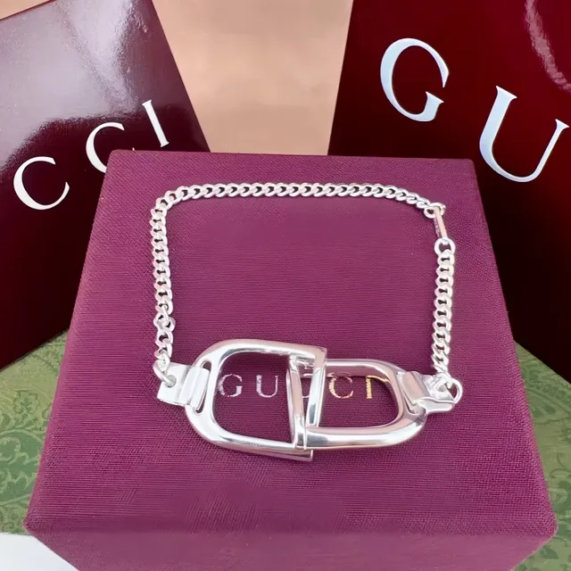 Gucci হর্সবিট স্টিরাপ সিলভার-টোন চেইন ব্রেসলেট 4