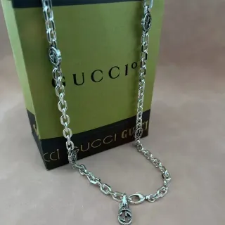 Gucci Interlocking G Charm Collier Chaîne Argent