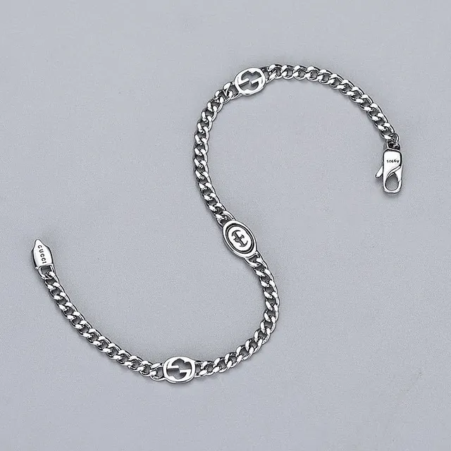 Gucci Interlocking G Logo Curb Chain Necklace 2