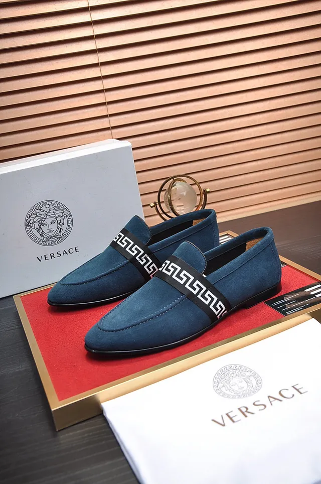 Gucci Navy Black Suede Upper Greek Key Web Strap Loafer 7